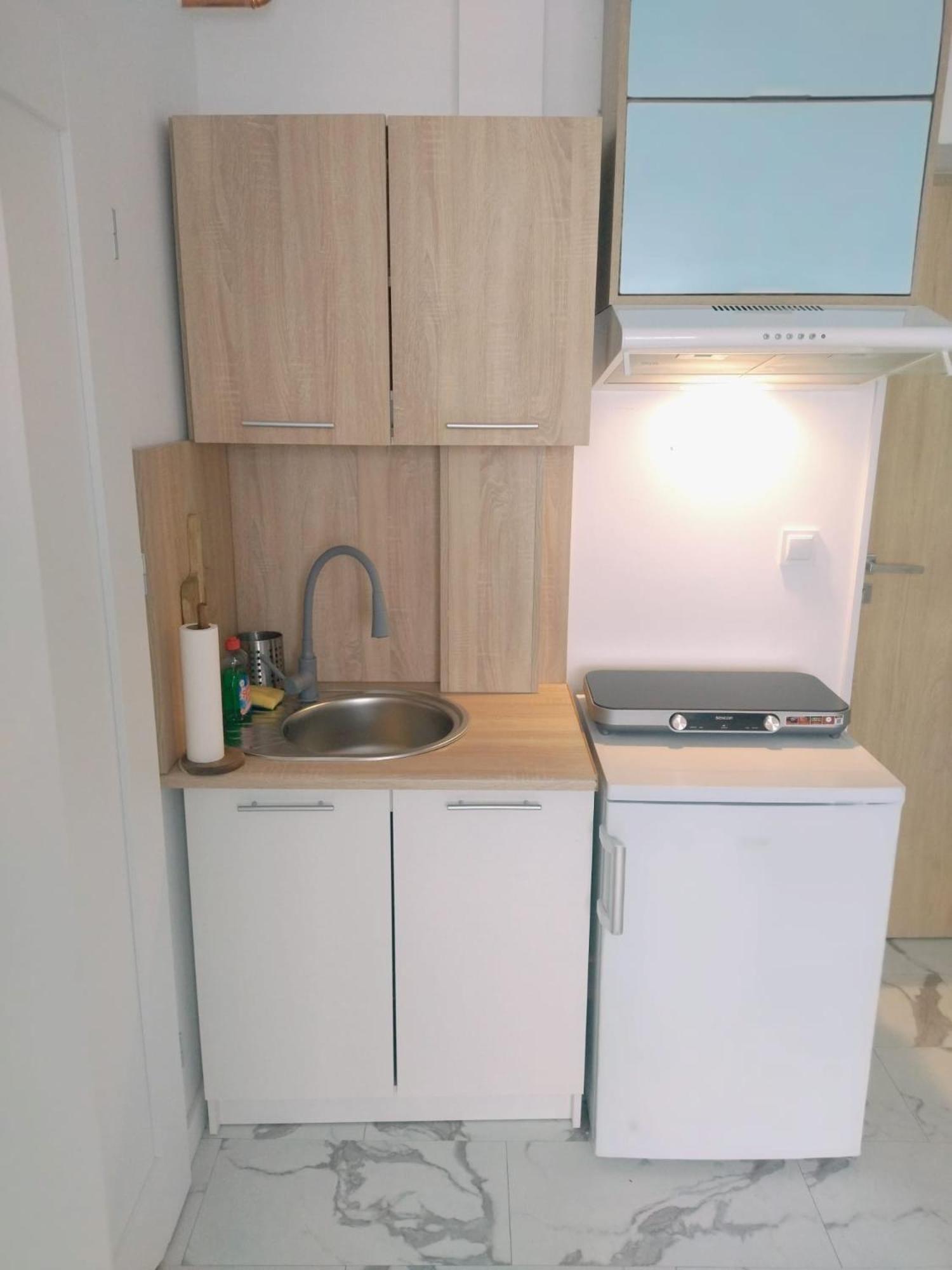 Ewa Apartment *